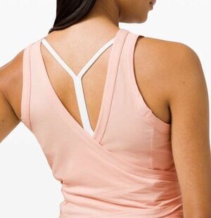 Lululemon Size 6 It's A Tie Tank Top Light Orange